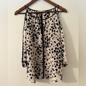 Trina Turk Cold Shoulder Cheetah Print 100% Silk Blouse Size S